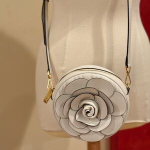 Elegant Michael Kors Ivory Floral Crossbody Bag
